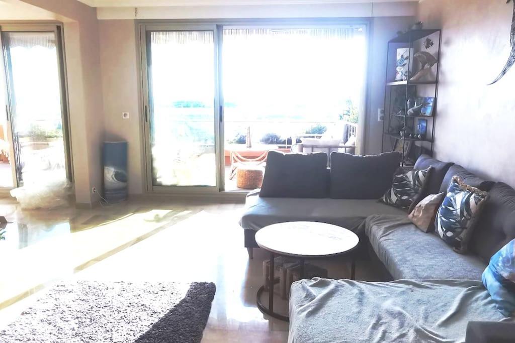 Appartement Nice Centre Vue Mer Avec Piscine Pour Famille, Couple D'Amis Pas De Groupes De Jeunes Autorises Buitenkant foto